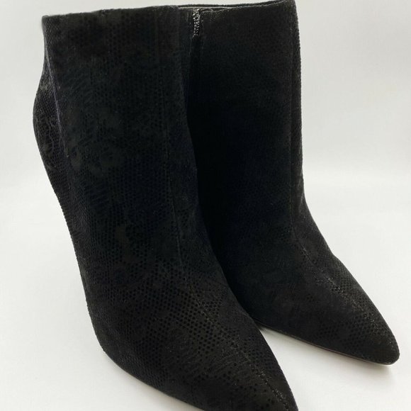 NEW VERA WANG BIANCA Black Pointed-Toe Texture Suede Bootie 7.5 38 Ankle Boots - Picture 6 of 12